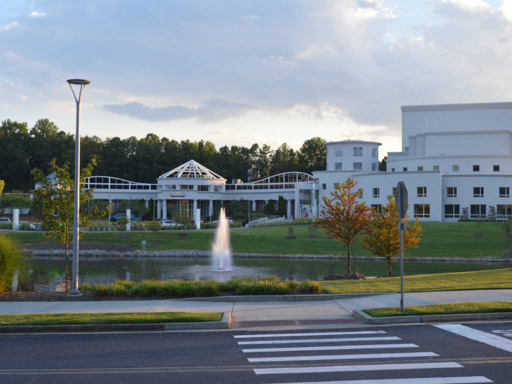 672504d0378e82de0afb0ca1_ftusergal_