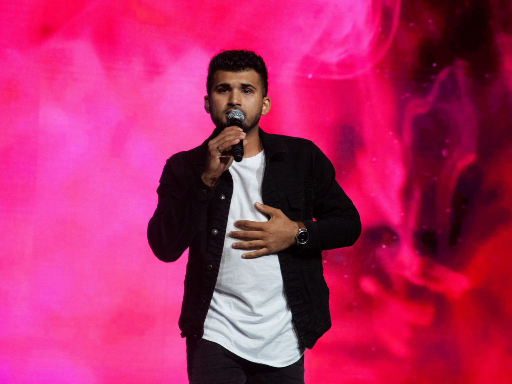 672511c4378e82de0afb1d53_ftusergal_