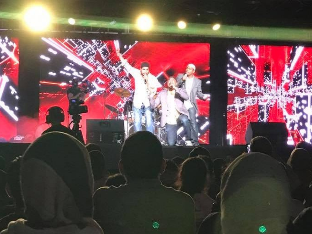 67252061378e82de0afb2f51_ftusergal_