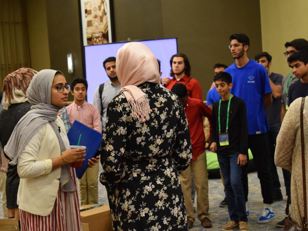 67253574f7597ce312d951a4_ftusergal_