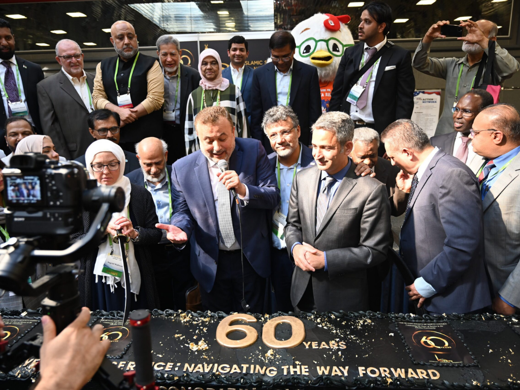 672536dcf7597ce312d95257_ftusergal_