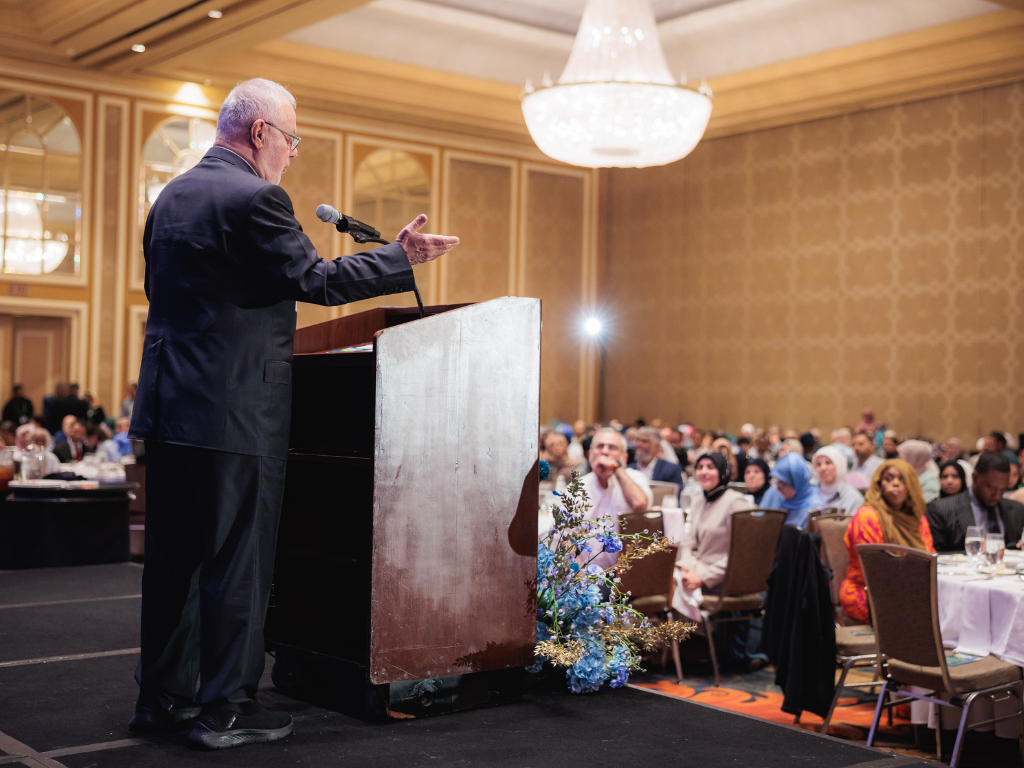 67253839f7597ce312d95353_ftusergal_