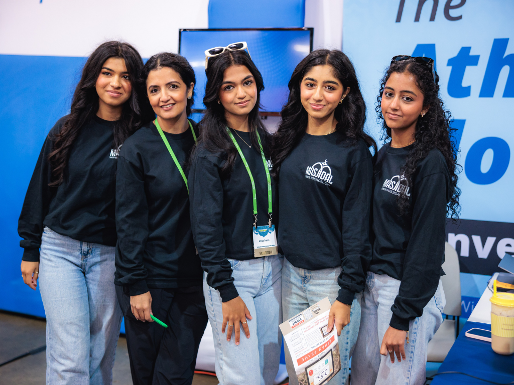 67253ec1f7597ce312d95a19_ftusergal_