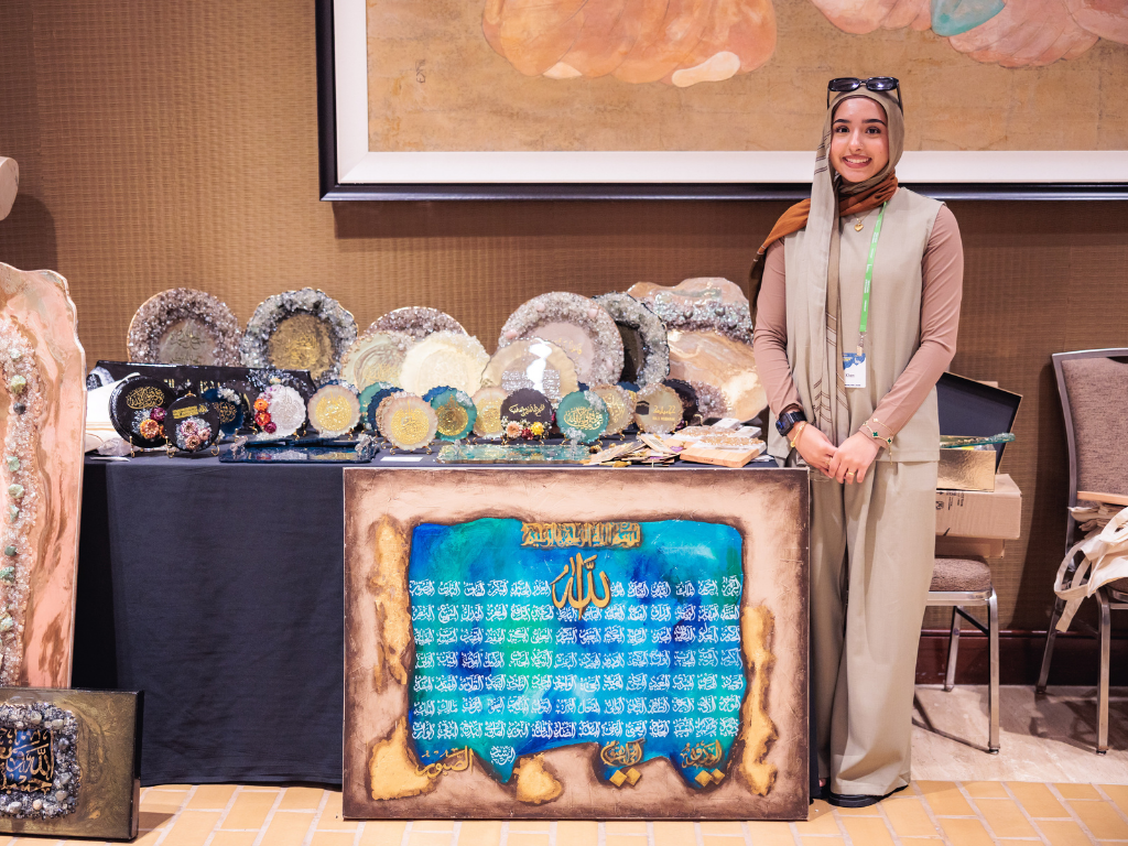 67254039f7597ce312d95a80_ftusergal_