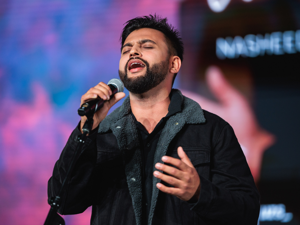 6725429cf7597ce312d95c3f_ftusergal_