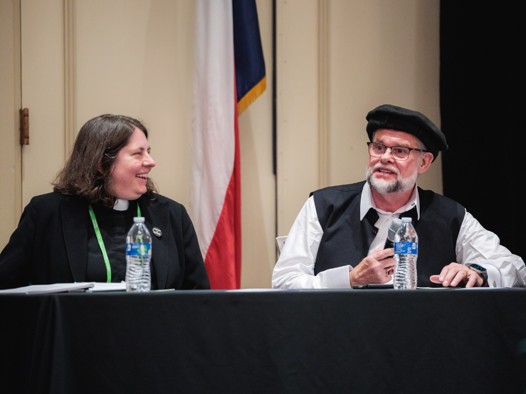 672542f7f7597ce312d95cc7_ftusergal_