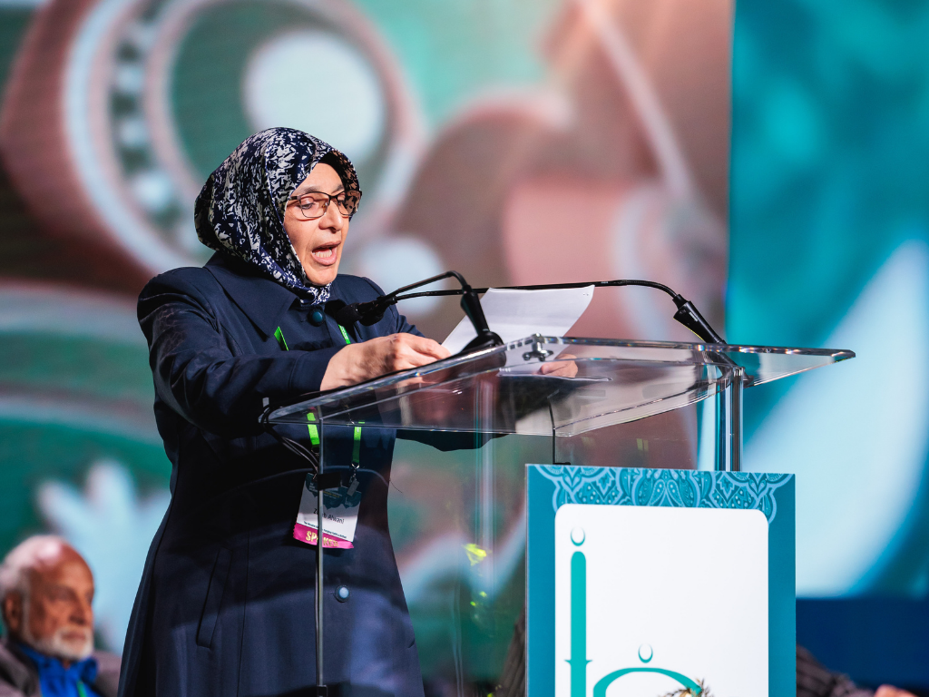 67254374f7597ce312d95cff_ftusergal_