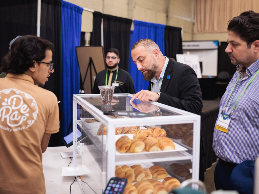 672544d7f7597ce312d95df5_ftusergal_