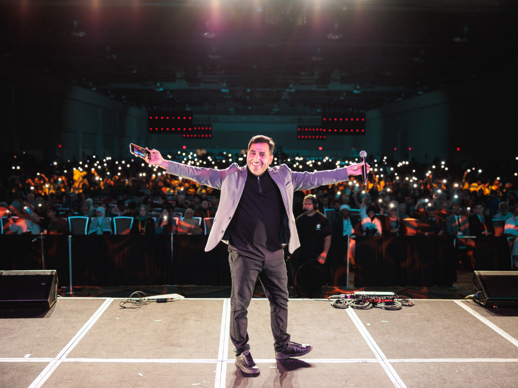 67254566f7597ce312d95e69_ftusergal_