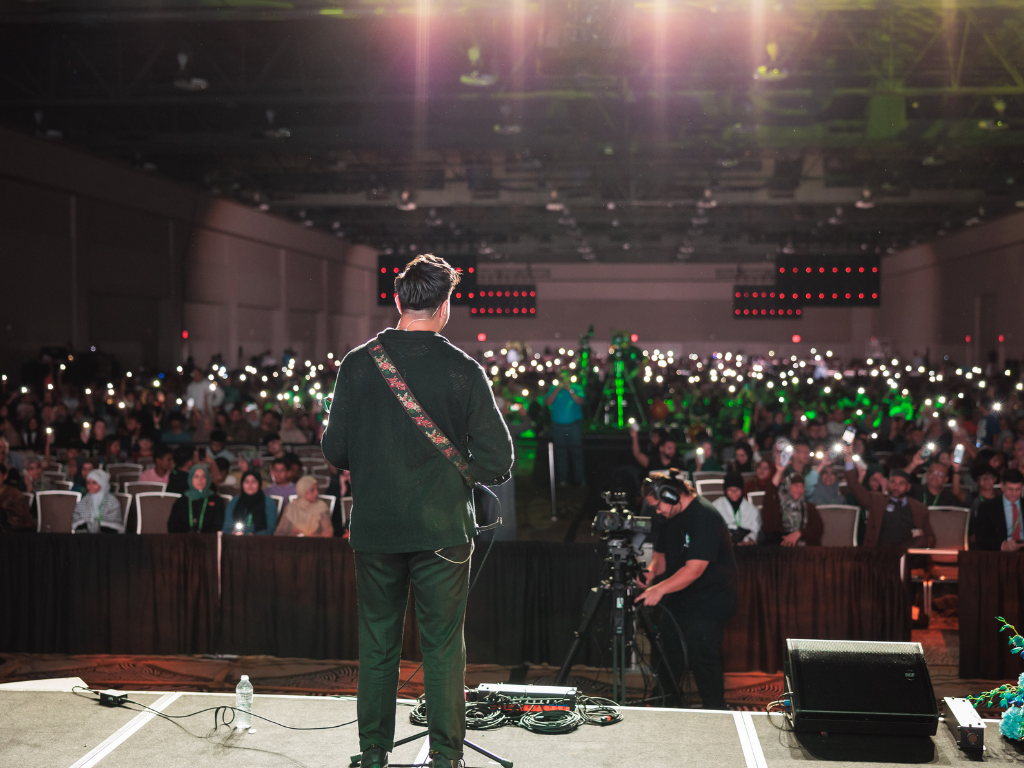 67254584f7597ce312d95e6e_ftusergal_