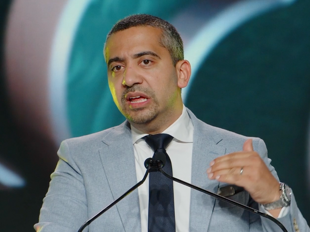 672549a4f7597ce312d96115_ftusergal_