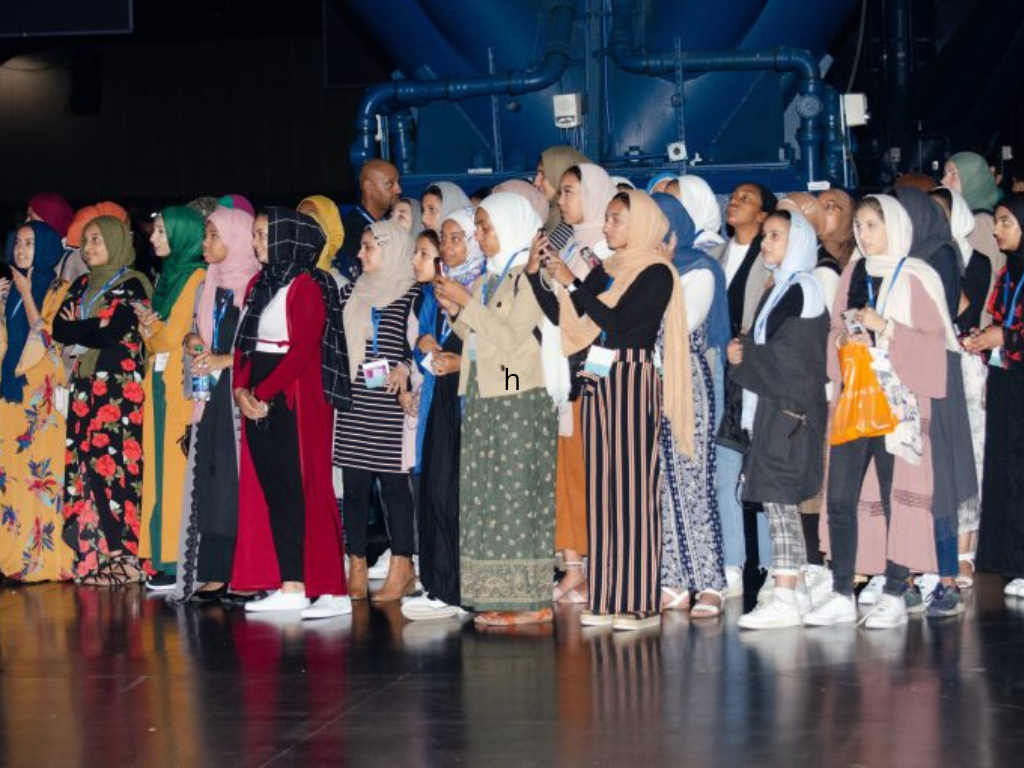 67254ab9f7597ce312d96272_ftusergal_