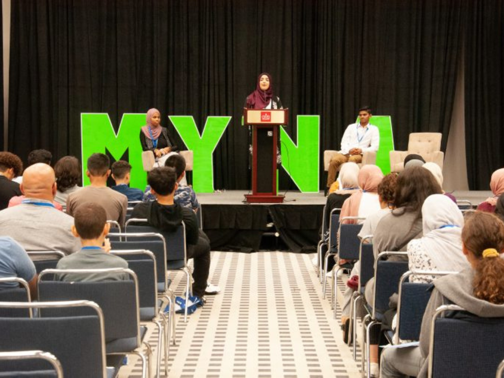 67254bb5f7597ce312d96310_ftusergal_