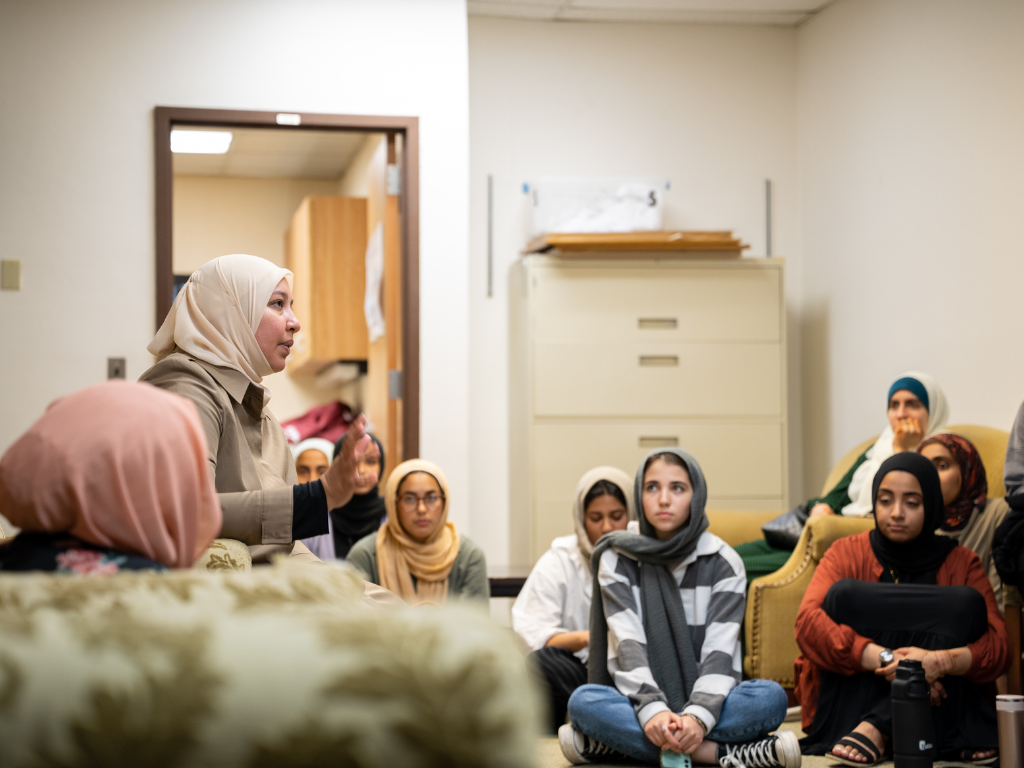 67254dcff7597ce312d964d4_ftusergal_